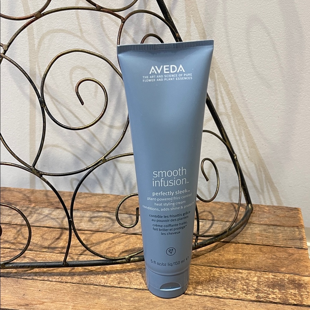 🆕 Aveda Smooth Infusion Style Prep